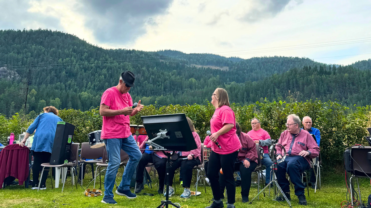 160 gjester på sommerfest!